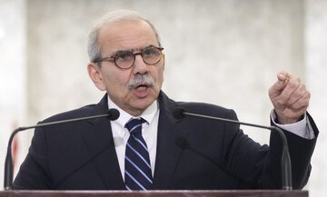 نخستوزیر لبنان: حزبالله باید تنها یک حزب سیاسی باشد