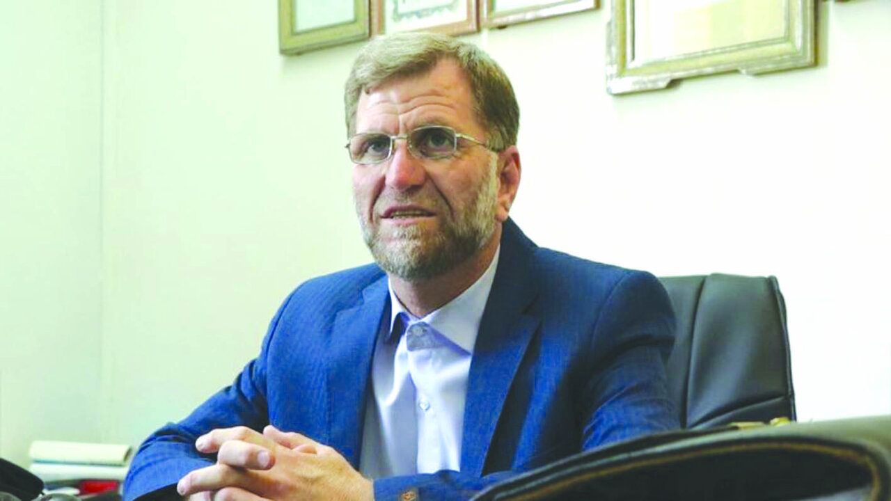 نظر سه کارشناس درباره معیارهای شناسایی دهکها/ فیاضی: خط فقر در بسیاری شهرها بالاتر از ۳۰ میلیون تومان است