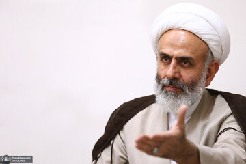 نماینده ولی فقیه در نیروی قدس سپاه: دشمن آرزوی تسلیم شدن ایران را به گور می‌برد/  توطئه رژیم صهیونیستی و کشورهای همراهش علیه ایران به نتیجه نمی‌رسد