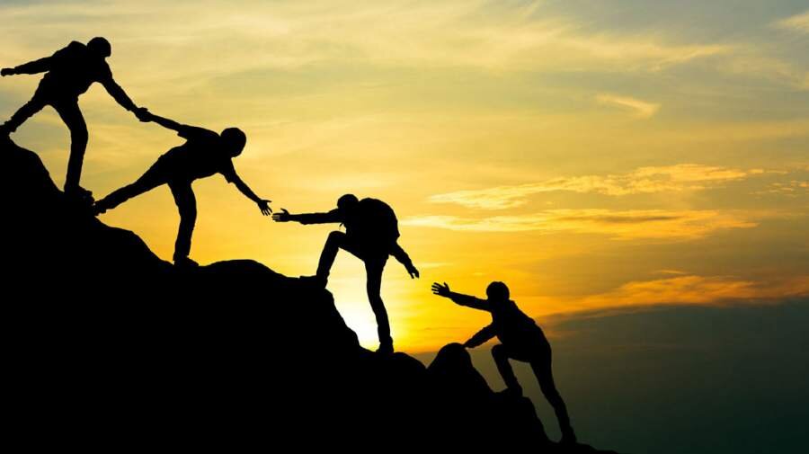 هنر ایستادن پس از هر سقوط؛ چگونه تاب‌آوری را تقویت کنیم؟