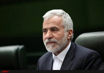 واکنش حیدرپور به هجمهها علیه باهنر: تصمیمات شعام را در سطح هوچیها پایین نیاوریم