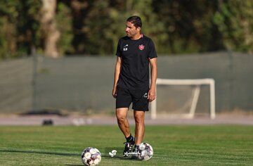 وحید هاشمیان با جدیت در تمرین پرسپولیس