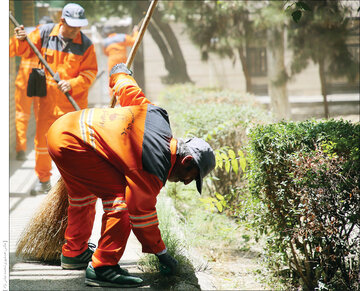 پاکبانهایِ افغان مشغول کارند/ وعدهها را باور نکنید