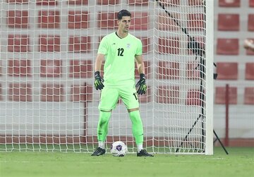 پرسپولیس به دنبال صدرنشینی با گلر تیم ملی