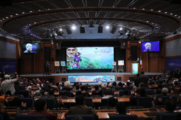 پزشکیان: فرهنگ ایرانیان ریشه در همیاری و کمک به یکدیگر دارد/ اجازه نخواهیم داد میهن ما محل تاخت و تاز اشرار و دشمنان شود