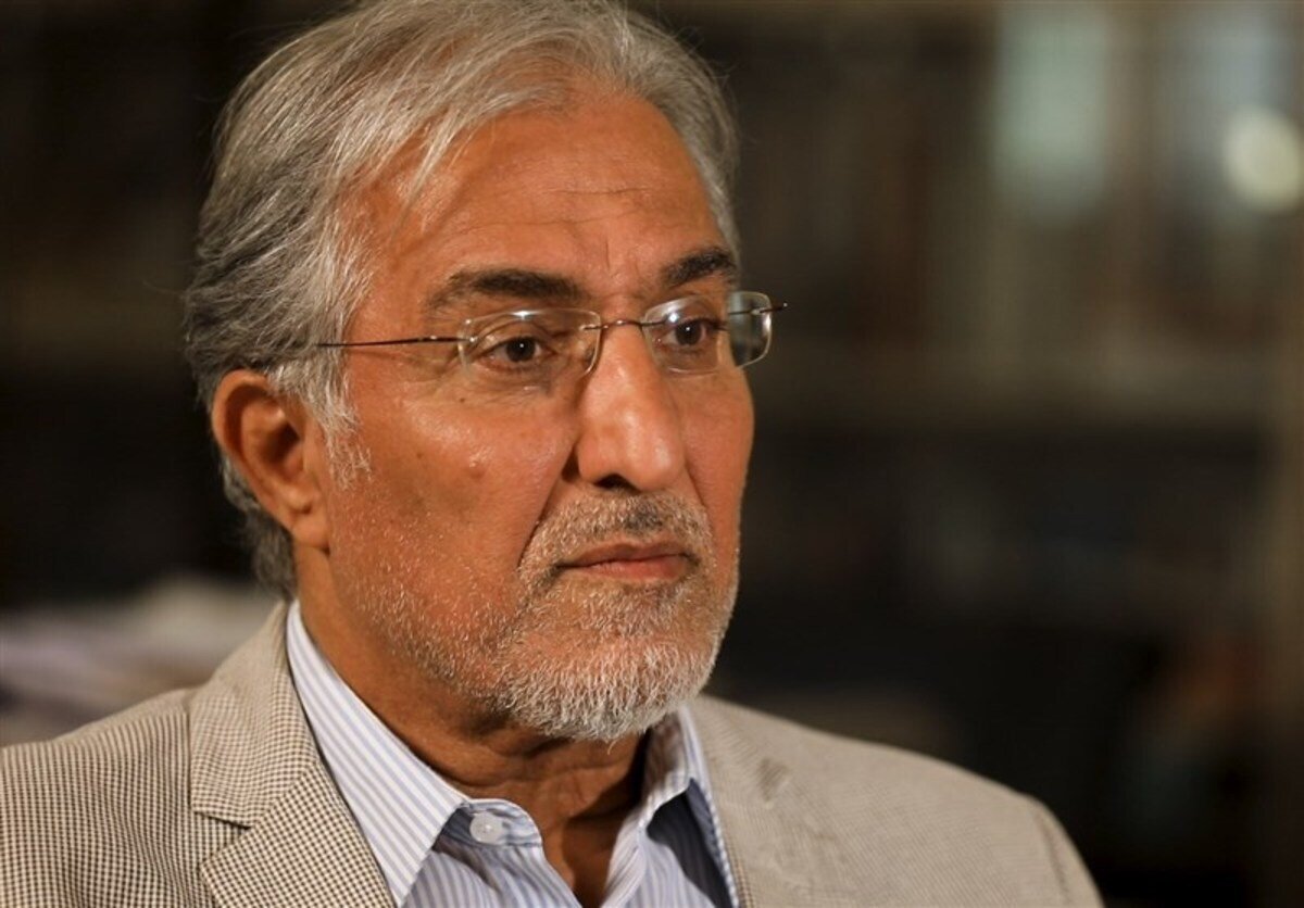 پزشکیان وعده انتخاباتی خود را کنار گذاشت؟/ راغفر: افزایش قیمت بنزین اقدامی در خدمت الیگارشی است