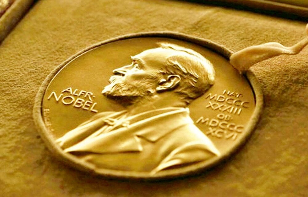 رسواییهای پشت پرده نوبل: ۵ جایزه که زنان شایستهاش بودند اما مردان آن را دزدیدند!