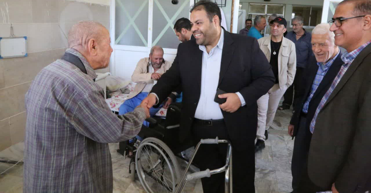 پیران تنها ،پدران جاودانه؛ روایت خانه ای که با عشق می چرخد