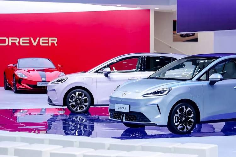 گام بلند چین به سوی خودروهای برقی با برد ۱۰۰۰ کیلومتر