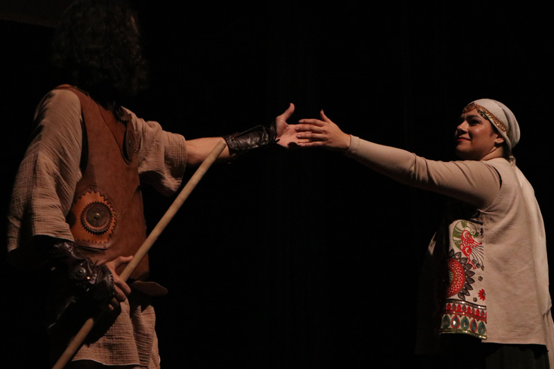 گزارش تصویری از تئاتر داستان‌های سرزمین مردمان خردمند در سمنان