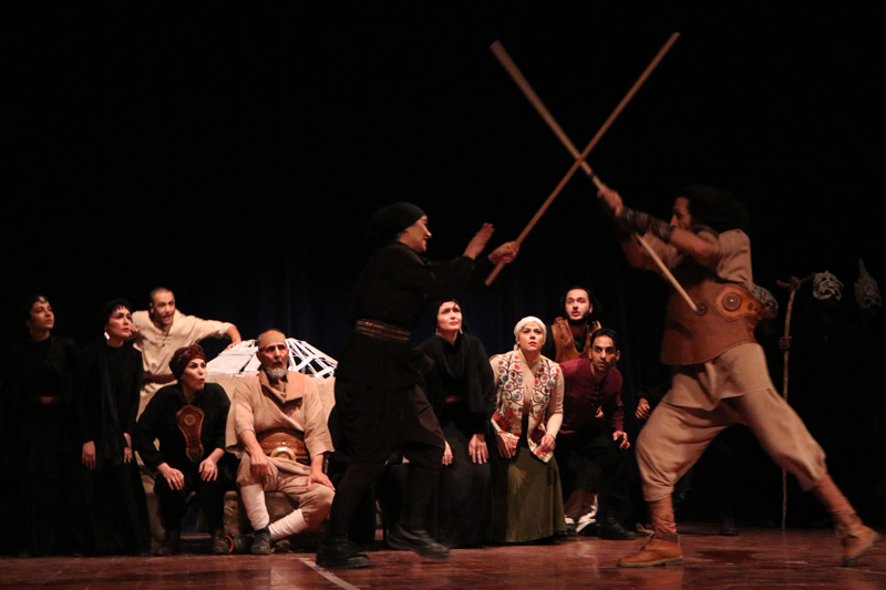 گزارش تصویری از تئاتر داستان‌های سرزمین مردمان خردمند در سمنان