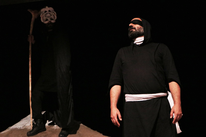 گزارش تصویری از تئاتر داستان‌های سرزمین مردمان خردمند در سمنان