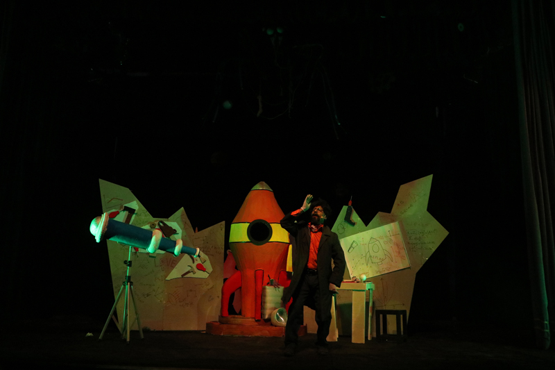 گزارش تصویری نمایش «سفر به سیاره‌ی شگفت‌انگیز»