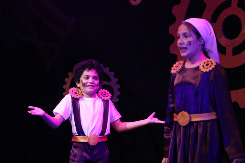 گزارش تصویری نمایش «سفر به سیاره‌ی شگفت‌انگیز»