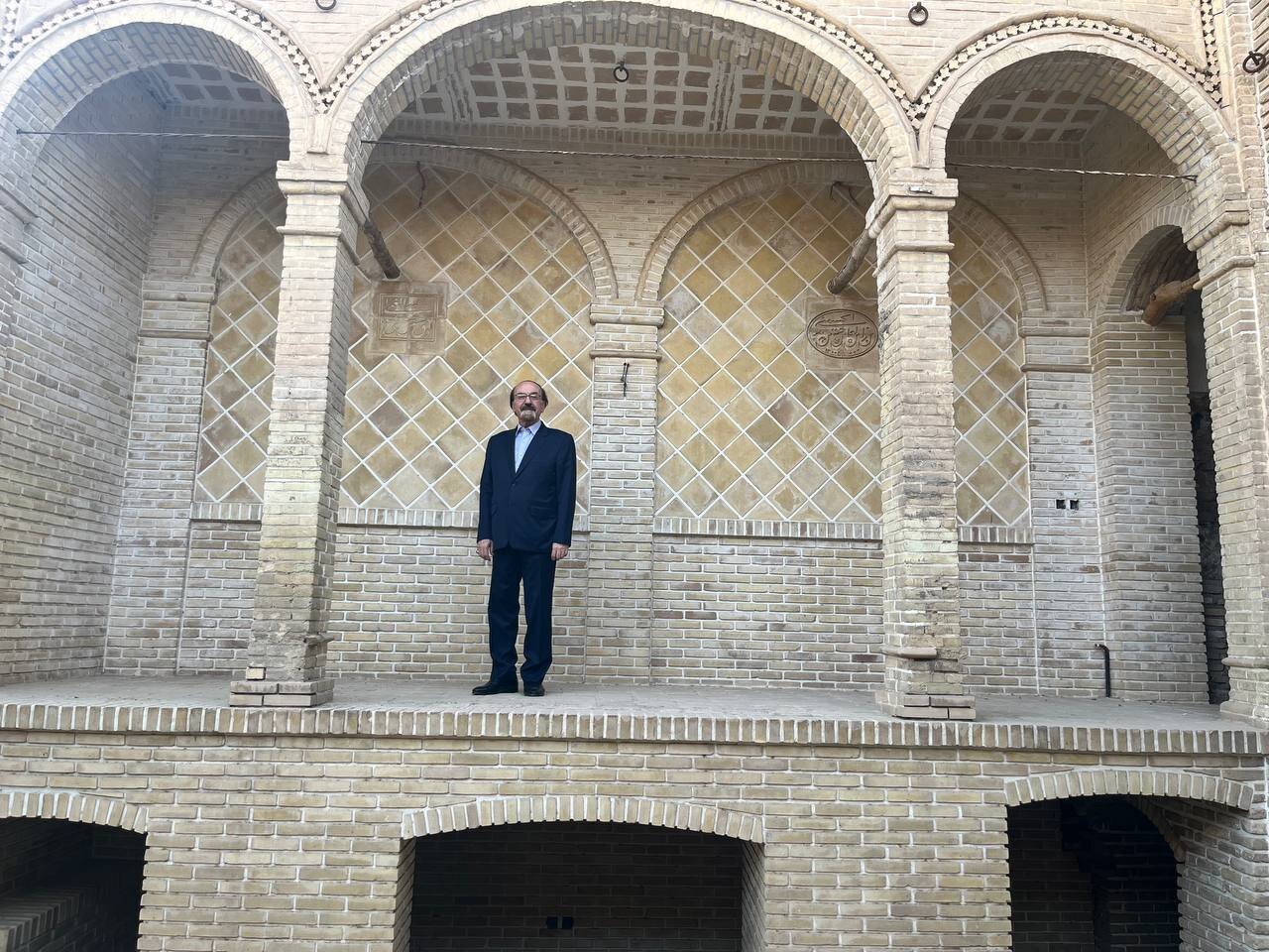 گشتی در گذر تاریخی قم