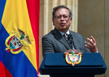 گوستاو پترو درباره تحریم خودش افشاگری کرد