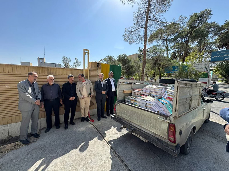 ۲۰ هزار جلد کتاب برای ۲۰۰ روستای استان سمنان