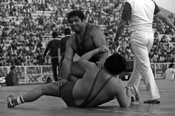 ۵۰ سال پیش رضا سوخته‌سرایی پهلوان ایران شد! + عکس