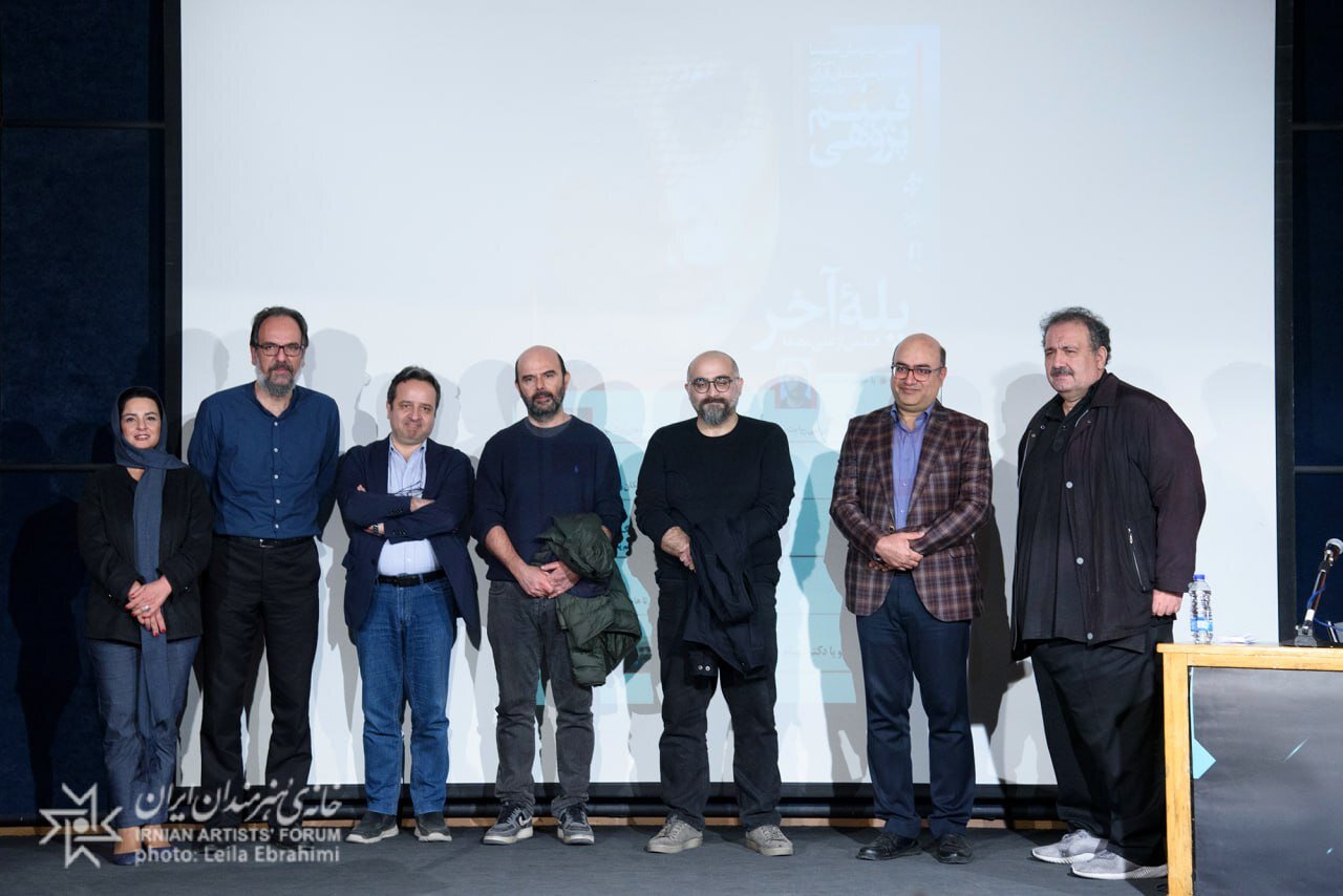 آن‌چه به نظر علی مصفا می‌تواند جلوی «جریان نقد زرد و لمپنیسم رایج» مقاومت کند/ نشست فیلم پژوهی «پله آخر» برگزار شد