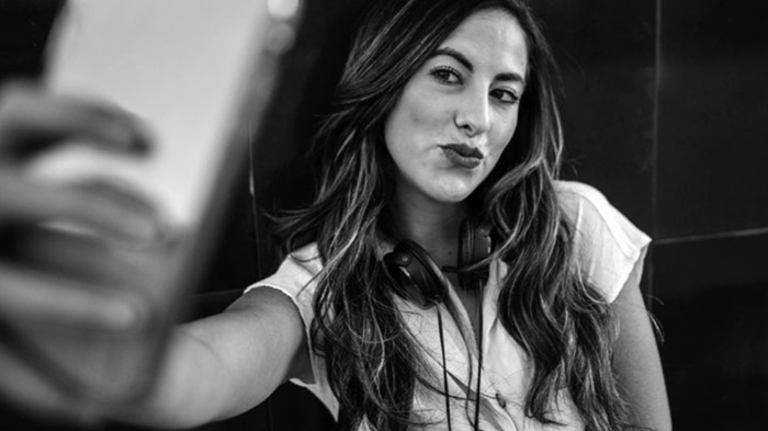 آیا خودشیفتگی درمان می‌شود؟ علم چه می‌گوید؟