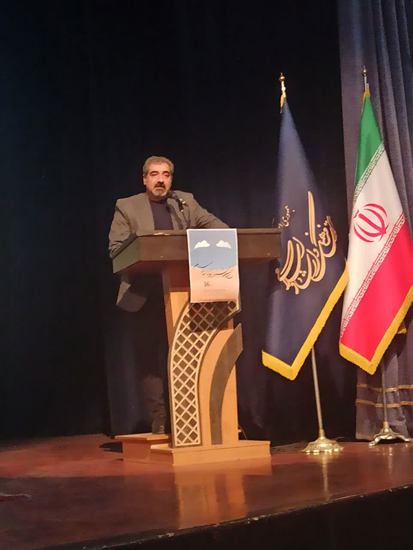 از بازبینی ۱۶ اثر تا ۱۰ نمایشی که سالن‌ها را لبریز کرد، صحنه‌های روشن، شهر بیدار/ برگزیدگان سی و ششمین جشنواره تئاتر استان سمنان