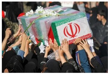 استقبال پرشور مردم همدان از پیکر مطهر ۸ شهید گمنام دفاع مقدس