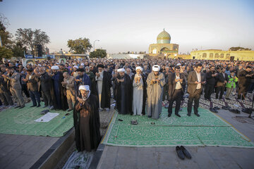 اقامه نماز باران به امامت آیتالله مظفری در گلزار شهدای قزوین