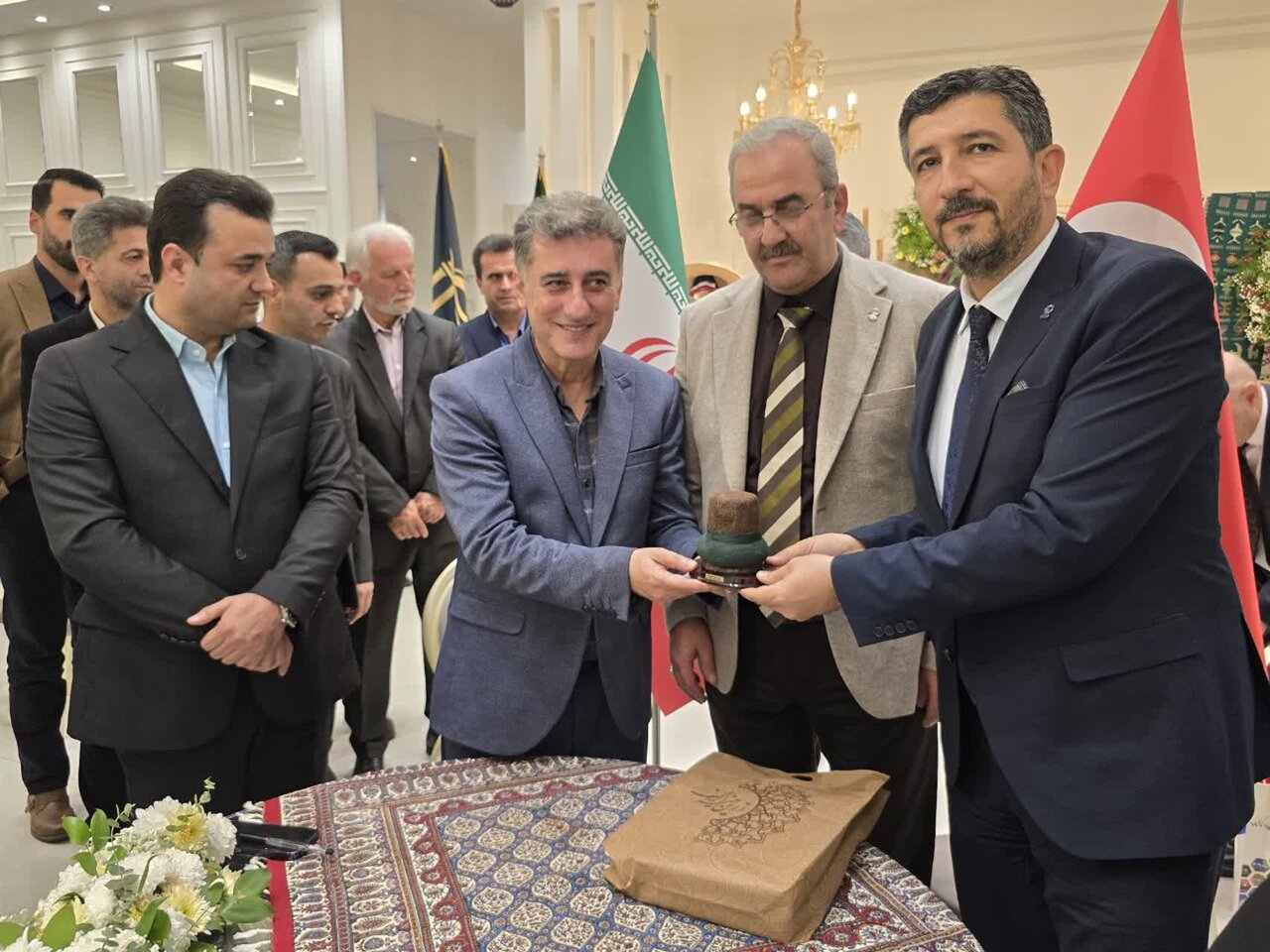 فرماندار رودسر در گفتگو با recive اعلام کرد: فرماندار رودسر در گفتگو با recive اعلام کرد: