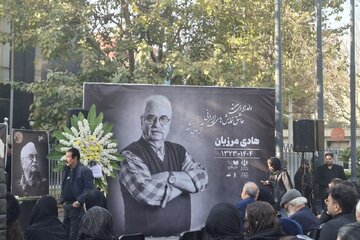 اکبر زنجانپور: هادی مرزبان آن‌قدر رنج کشید که نمی‌دانم خوب شد رفت یا بد/ ایرج راد: توقیف «تانگوی تخم‌مرغ داغ» باعث سکته مغزی او شد