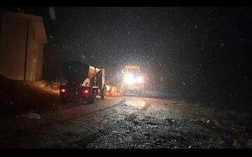 بارش برف و باران در چهارمحال و بختیاری؛ راهداری استان در آمادهباش کامل