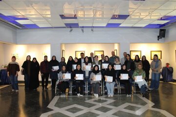 برگزاری آیین اختتامیه نمایشگاه طراحی و تصویرسازی «ایراندخت» با حضور مسئولان استانی در سمنان