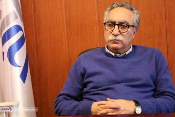 برگزاری جشن خانه سینما پس از ۵ سال/ تحولات اجتماعی بسیاری از فیلمسازان را به این نتیجه رسانده است که بدون مجوز، فیلم بسازند