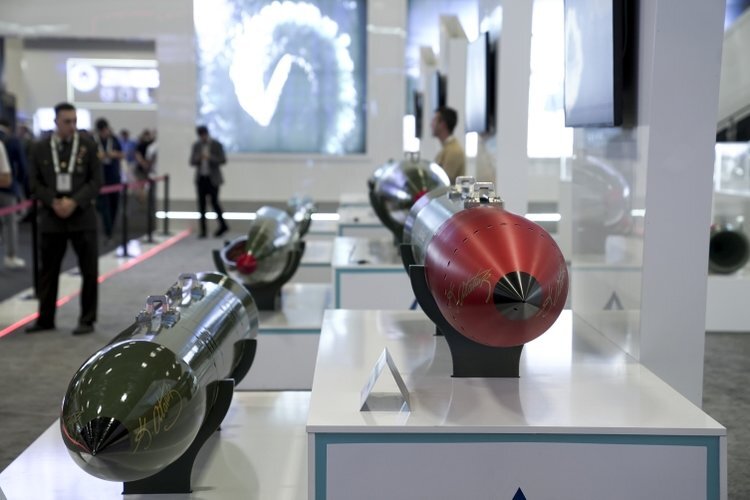 بمبی یک رده پائین‌تر از سلاح هسته‌ای که فولاد، بتن و استخوان را ذوب می‌کند!