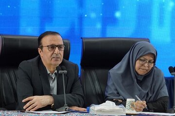 تجلیل از واحدهای تولیدی و مدیران کنترل کیفیت نمونه استاندارد استان قزوین