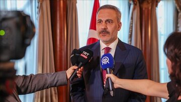 ترکیه: باید همه گروه‌های مسلح در سوریه در قالب ارتشی واحد ادغام شوند