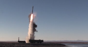 تصویر قدیمی هسته اولیه فرماندهان صنعت موشکی ایران