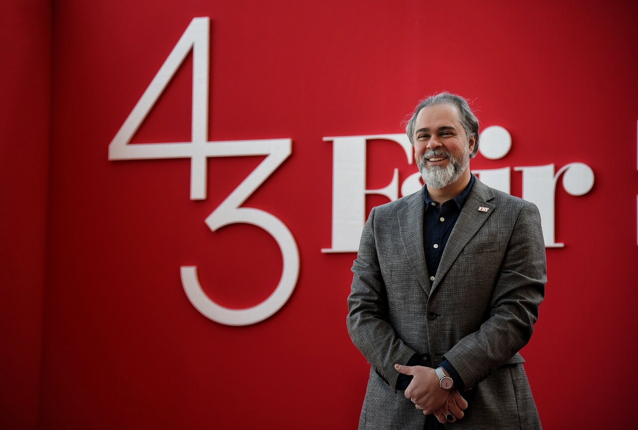 تعاملات فرهنگی را نمی‌توان محصور کرد/ اکران فیلم‌های خارجی نیازمند«تصمیم‌گیری جدی» است/ حضور چهره‌های بزرگ تابع شرایط و مناسبات بین‌المللی است