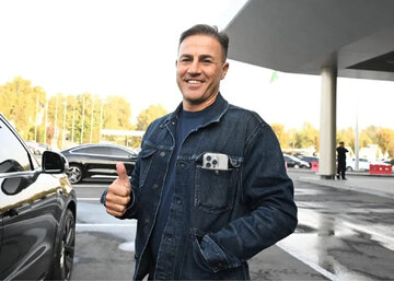 تمجید کاناوارو از قلعهنویی و تیمش