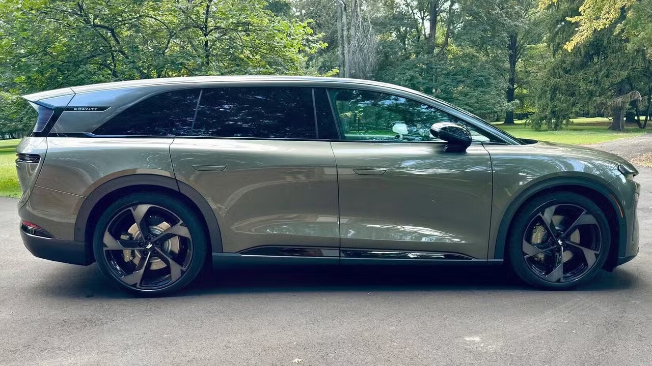 جاذبه خودروهای برقی / با قدرتمندترین شاسی‌بلند آمریکایی آشنا شوید