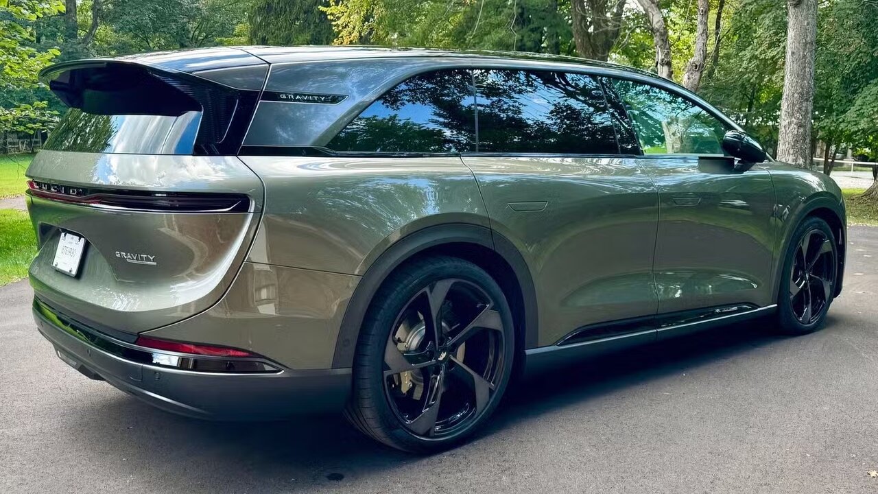 جاذبه خودروهای برقی / با قدرتمندترین شاسی‌بلند آمریکایی آشنا شوید