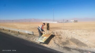 جمع‌آوری ۵۸ تابلو تبلیغاتی غیرمجاز در محورهای شهرستان بروجن