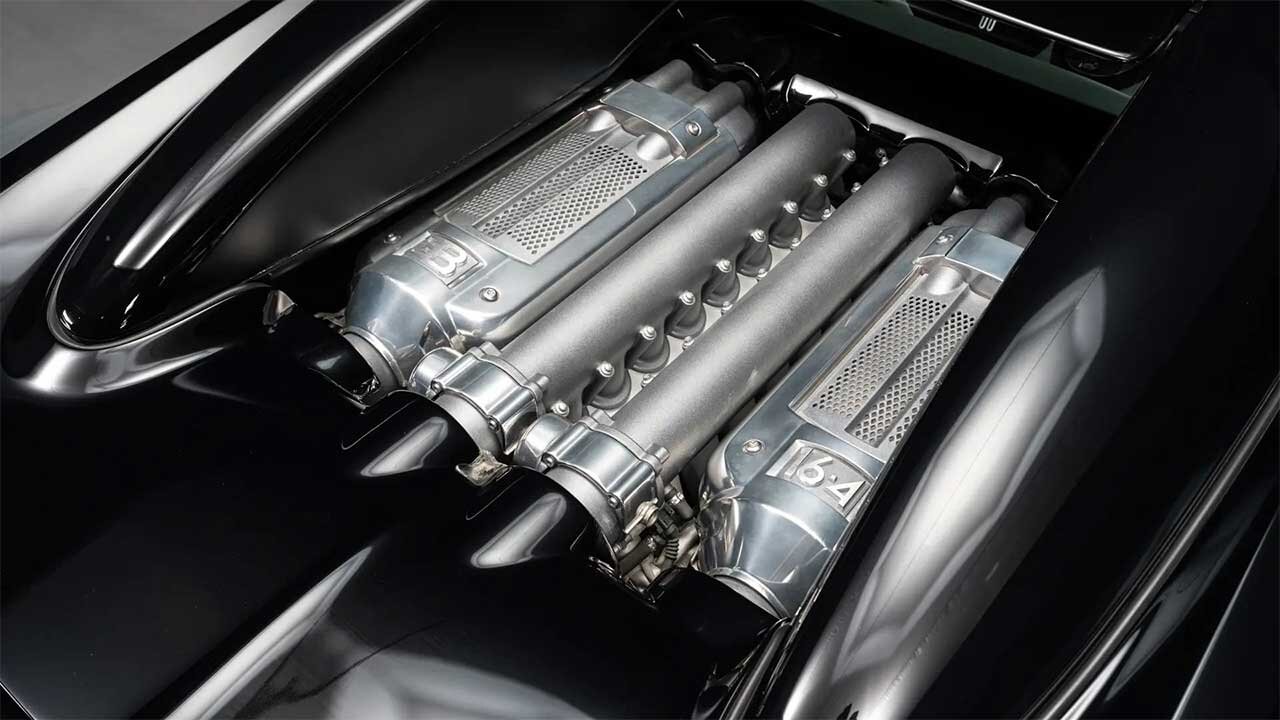 حراج بوگاتی ویرون با بدنه آینه‌ای