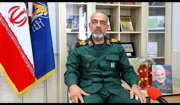 خباثت و دشمنی آمریکا با ملت ایران تاریخچهی طولانی دارد