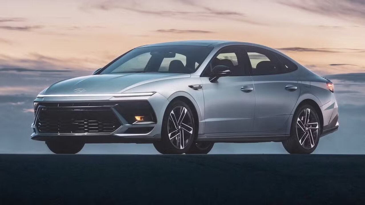 خودروهای جان‌سخت که به ایران هم آمده‌اند