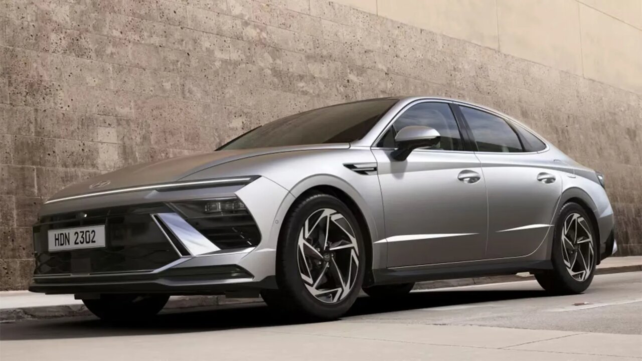 خودروی ژاپنی یا کره‌ای؟ / رقابت خودروسازان شرق آسیا در ایران!