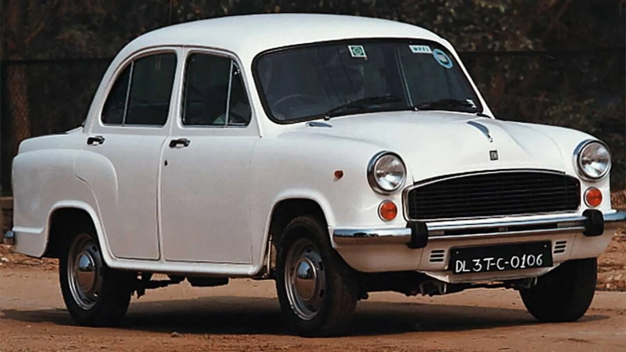 خودرویی قدیمی‌تر از نیسان آبی که ۶۰ سال تولید شد!