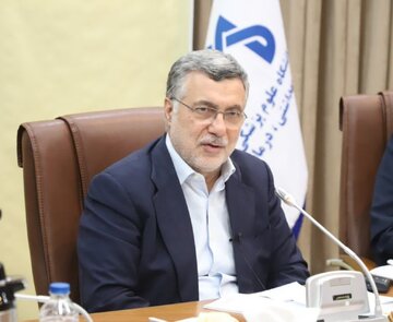 دانشگاه علوم پزشکی قم جزء دانشگاههای برتر کشور است / تأکید بر تقویت زیرساختهای درمانی و جبران عقبماندگیها