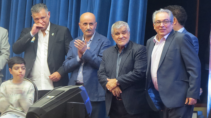 درخشش انسانیت در شب راه آسمان؛ علی دایی و نیک‌اندیشان سمنان، ستارگان مهربانی شدند