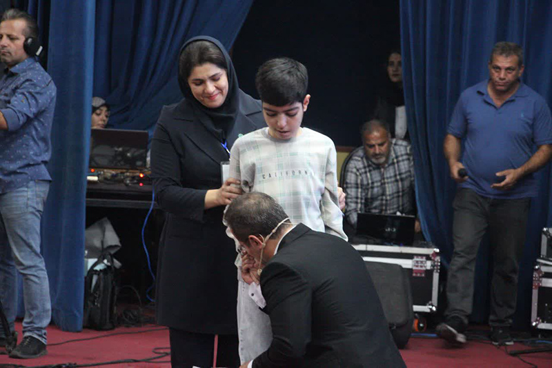 درخشش انسانیت در شب راه آسمان؛ علی دایی و نیک‌اندیشان سمنان، ستارگان مهربانی شدند