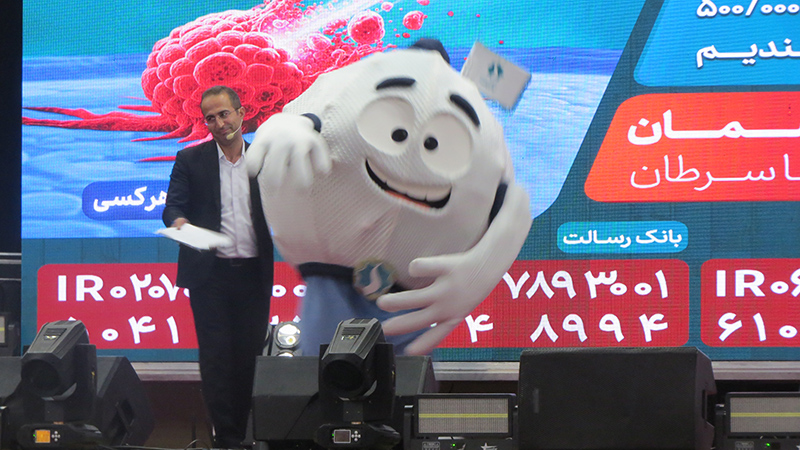 درخشش انسانیت در شب راه آسمان؛ علی دایی و نیک‌اندیشان سمنان، ستارگان مهربانی شدند